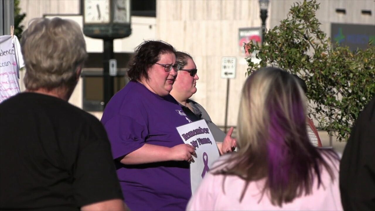 Crossroads Crisis Center holding a number events in October to bring attention to domestic violence